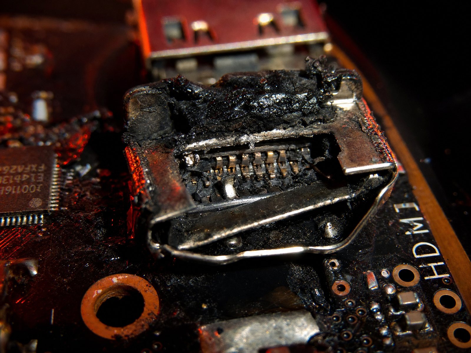 Damaged console HDMI port with no signal before repair